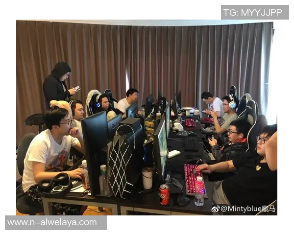 S15赛季LOL与DOTA2赛事比分分析WE战队表现创新高引发关注